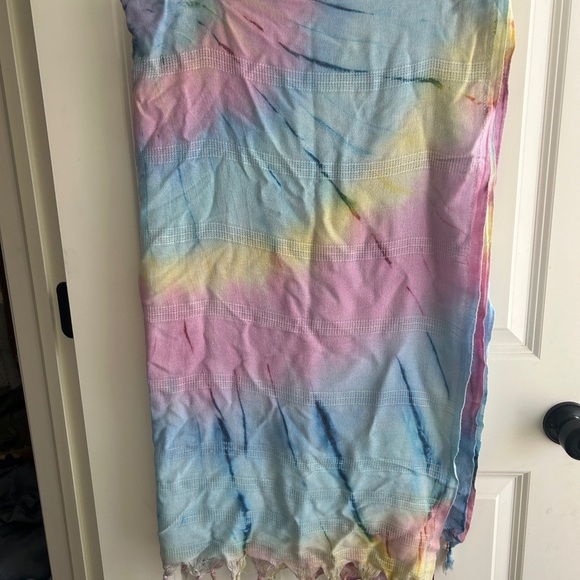 EUC Tie-Dye Pastel Turkish towel, shawl, pashmina.  Pink blue yellow swirl - Picture 5 of 8